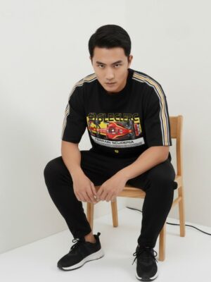 Charles Leclerc Oversized Tshirt teehub posing Ferrari