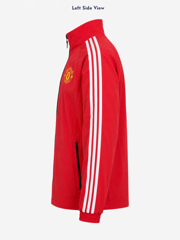Manchester United Anthem Jacket 2 Manchester United premium anthem jacket with regular fit and stand-up collar